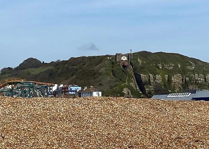 Period Sea View Flat In Hastings